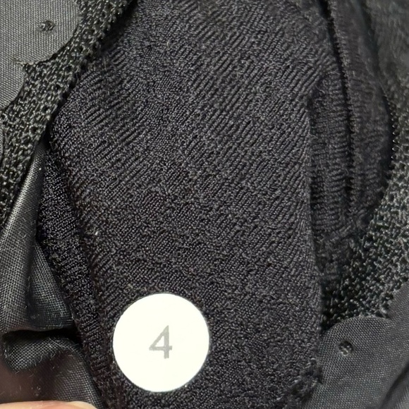 Lululemon Lightweight Jacket - Picture 3 of 4